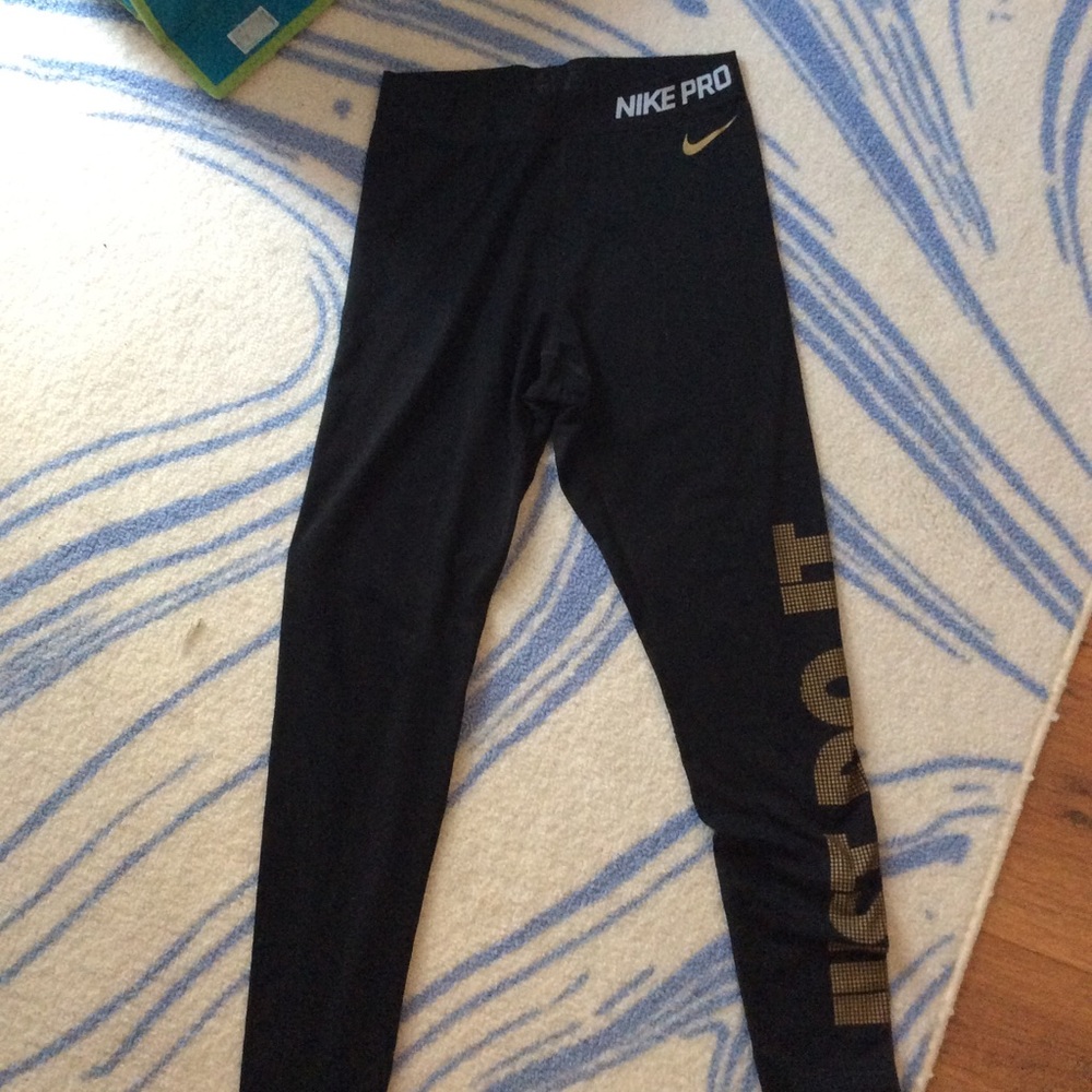 Nike Pro Leggings